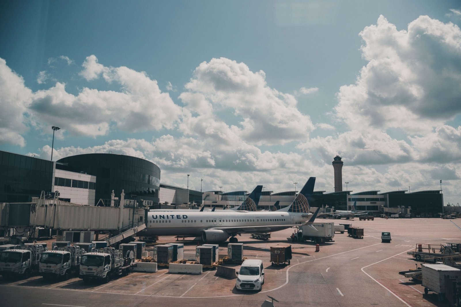 IAH Airport transportation to NRG Stadium